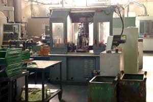 MACCHINA AUSILIARIA DI NOSTRA PRODUZIONE PER IL RIPRISTINO DELL’ACCOPPIAMENTO DEI COLLARINI DOPO LA METALLIZZAZIONE